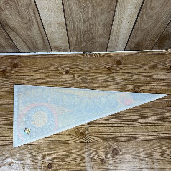 Vintage NBA Golden State Warriors Basketball Pennant WINCRAFT 1990's 30x12” - Picture 9 of 10